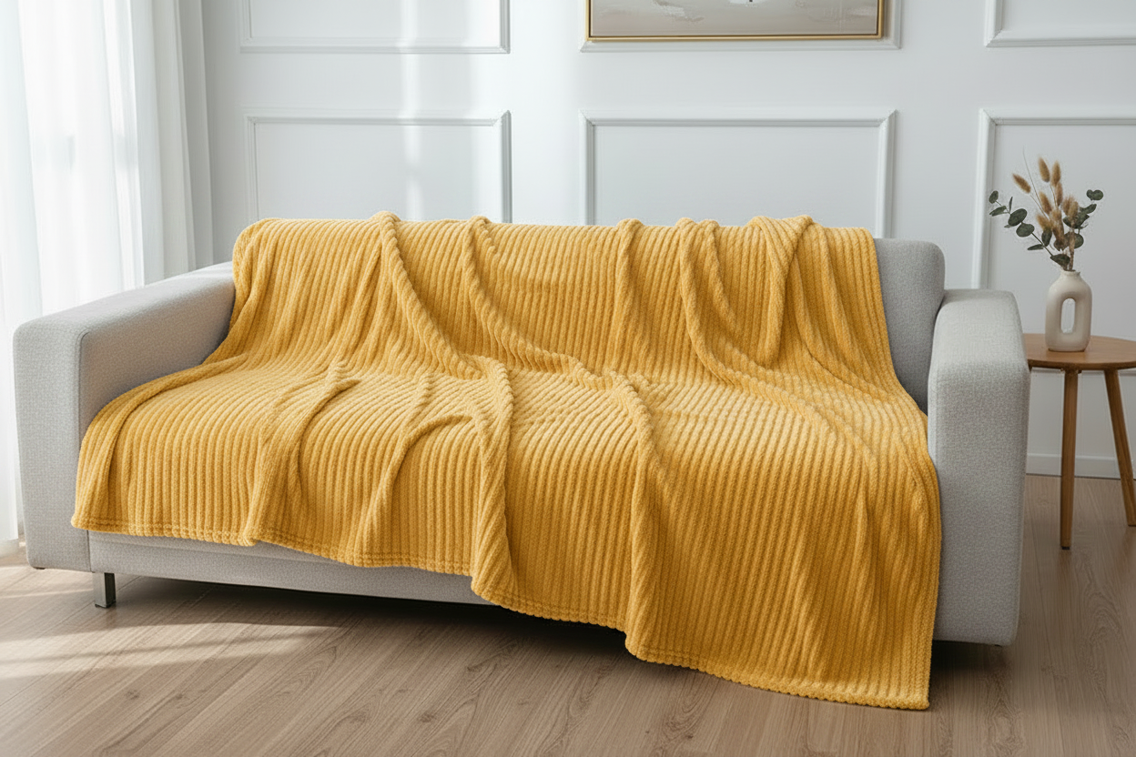 Plaid Nuage Luvoria Jaune — canapé salon